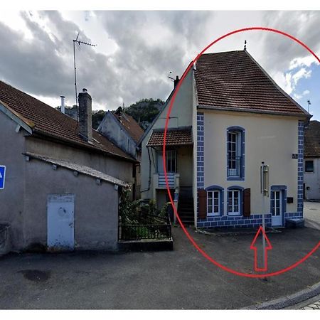 Appartement Meuble Duplex T3. ボーム・レ・ダム エクステリア 写真